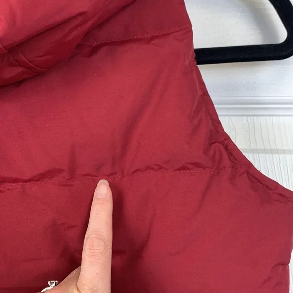 Penfield for madewell red hooded puffer vest sz xs - Picture 8 of 9